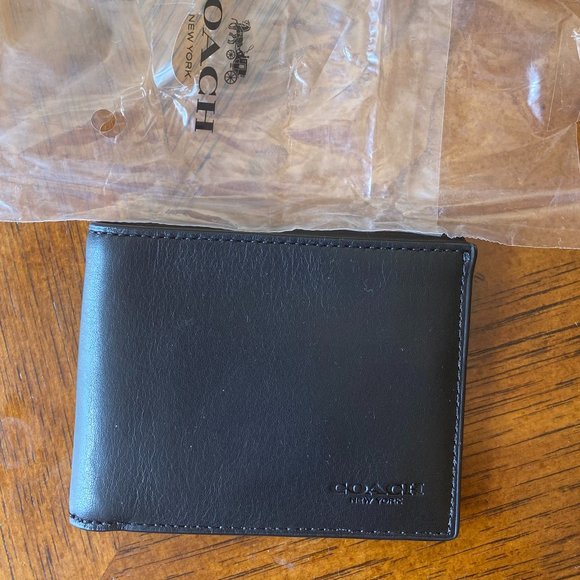 BNWT COACH Smooth Leather Wallet - Picture 5 of 11